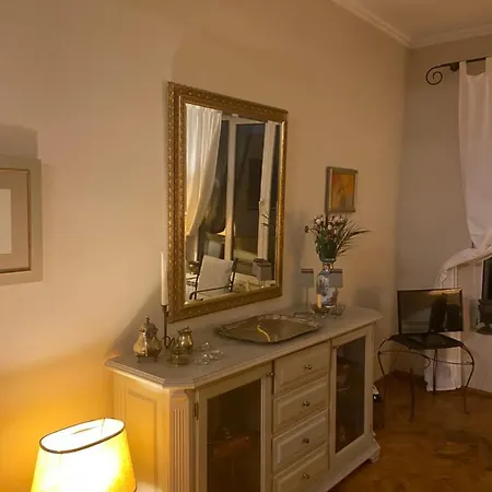 Apartment City Center Luxury Apartment Nicole